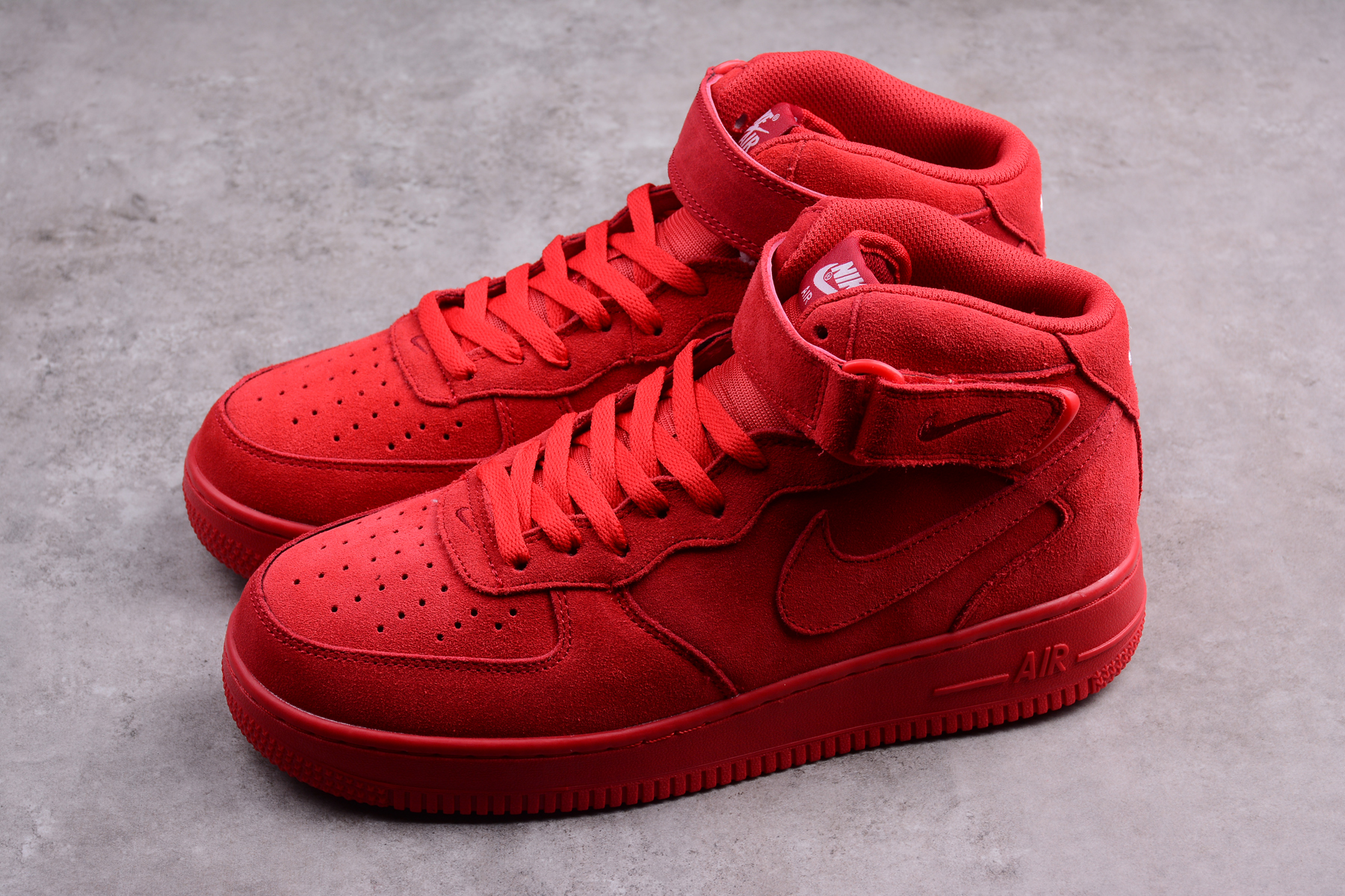 Mens and WMNS Nike Air Force 1 Mid 