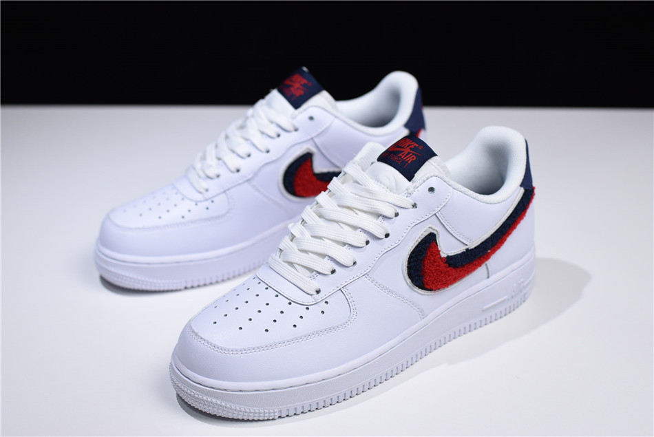 air force 1 lv8 chenille swoosh